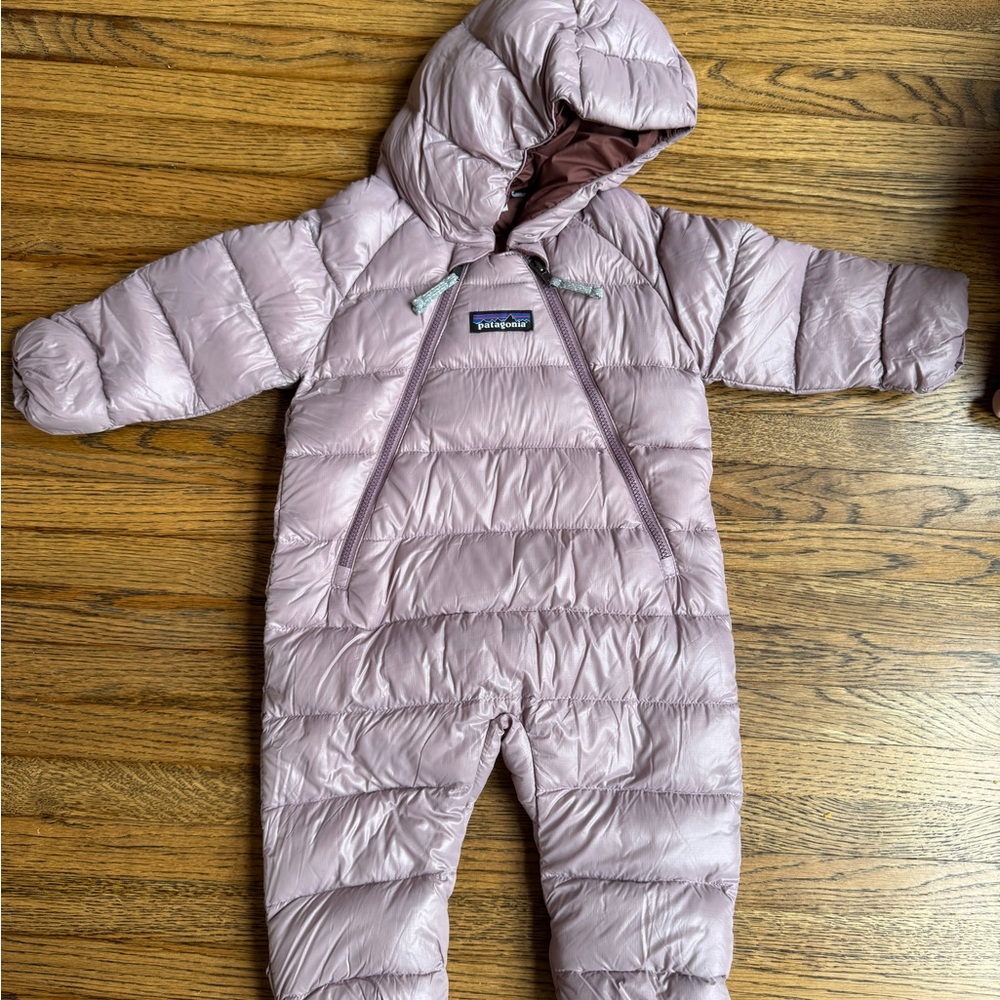 Patagonia Infant Hi-Loft down bunting NWT